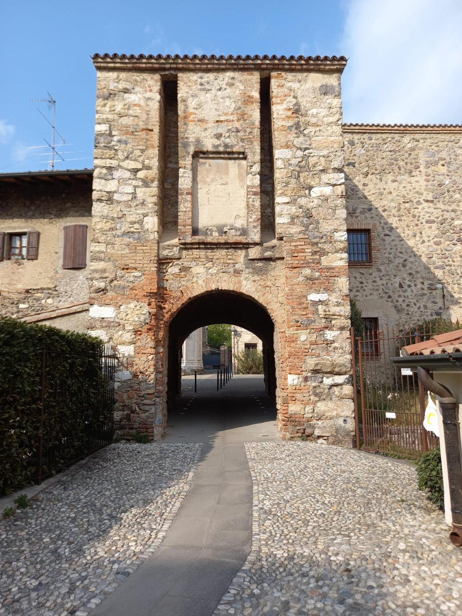 エルブスコLa Corte Del Bona - Vicino Alle Cantine E A Circa 15 Minuti Dal Lago Di Iseo -アパートメント エクステリア 写真