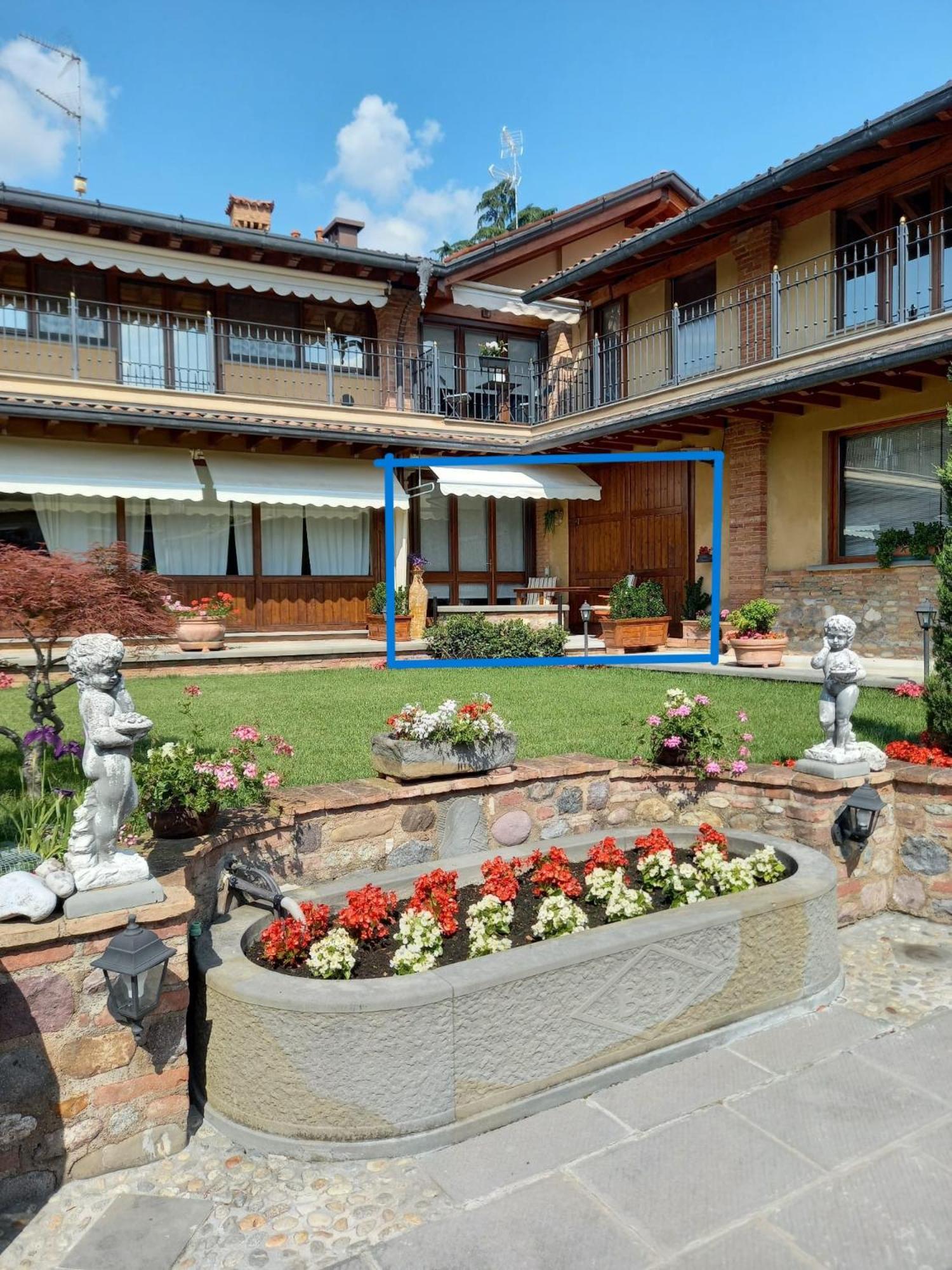 エルブスコLa Corte Del Bona - Vicino Alle Cantine E A Circa 15 Minuti Dal Lago Di Iseo -アパートメント エクステリア 写真